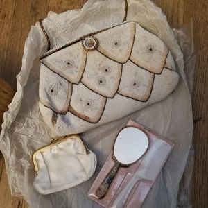 Leo Miller Absolutely marvelous clutch